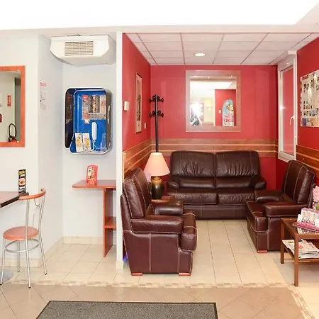 Akena Aeroport Charles De Gaulle - Witz Hotel 3*