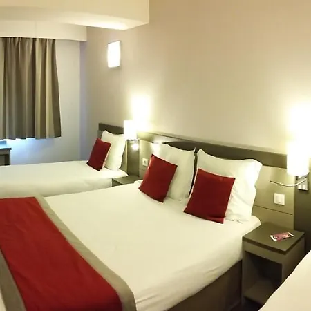 Akena Aeroport Charles De Gaulle - Witz 3*